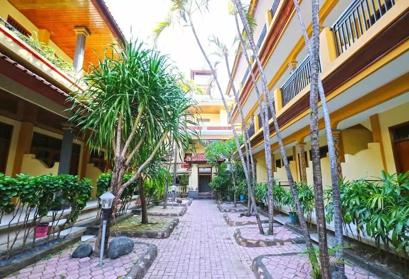 Fotos del hotel Gora Beach Inn:  18