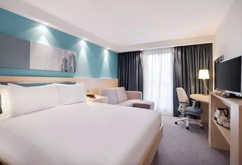 Fotos del hotel Hampton By Hilton Bristol Airport:  24