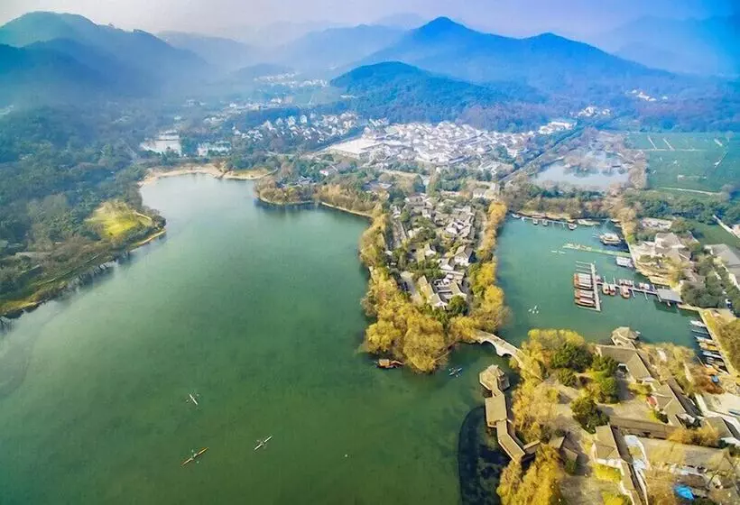 Fotos del hotel Yurong West Lake Cottage Resort  Hangzhou:  7