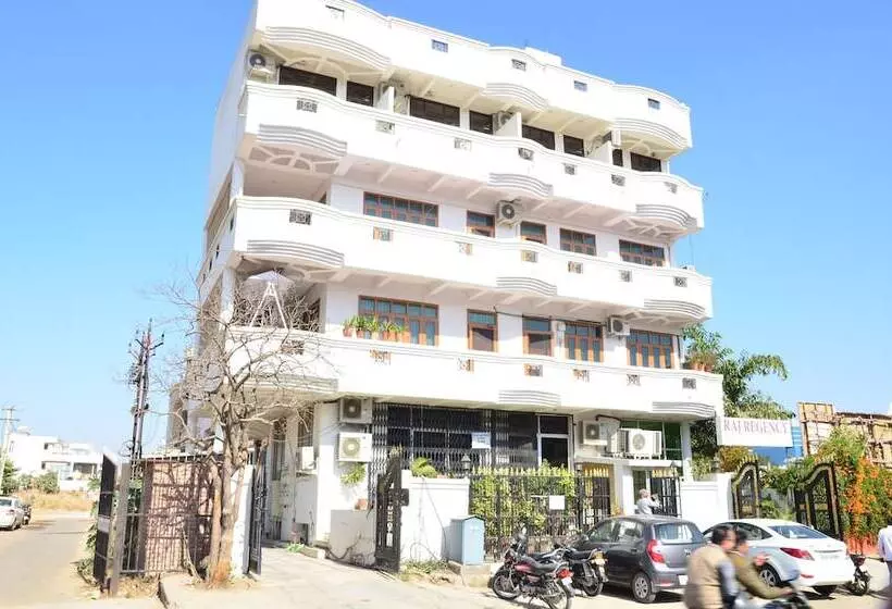 Fotos del hotel Raj Regency:  17