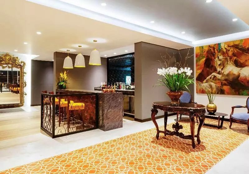 Fotos del hotel Mercure Ariosto Miraflores:  4