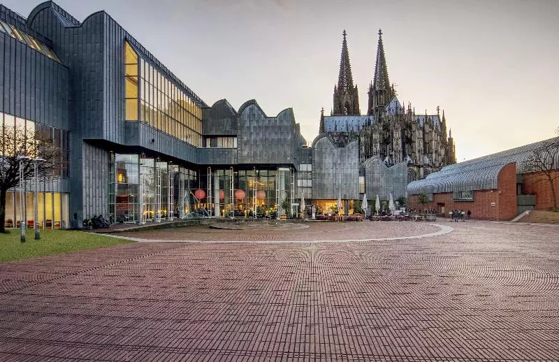 Fotos del hotel Premier Inn Köln City Süd:  25