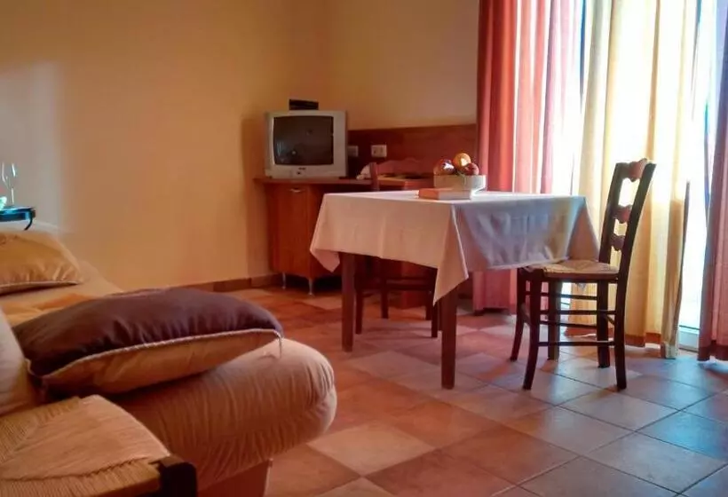 Fotos del hotel Aparthotel Lekavski:  2
