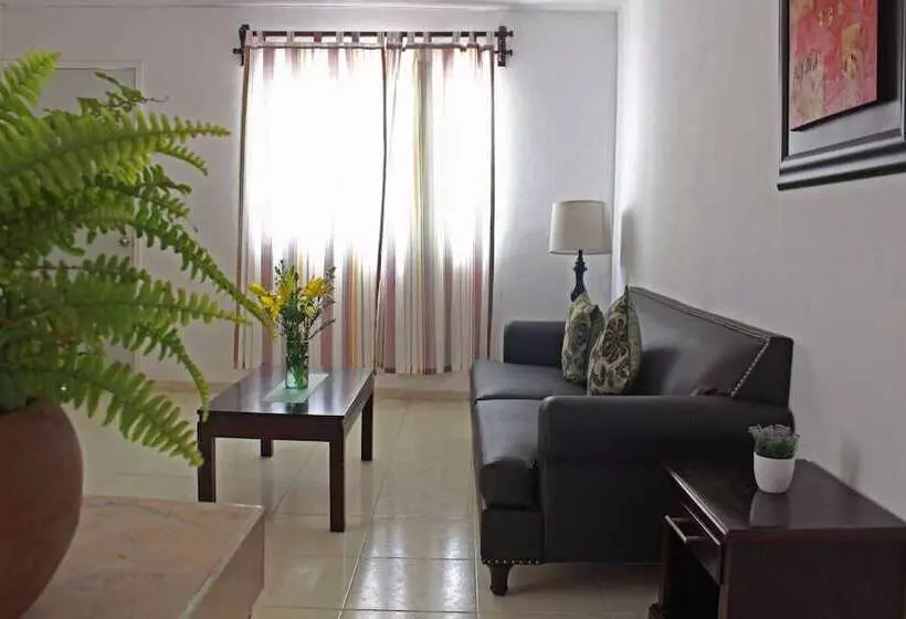Fotos del hotel Nadet Suites:  7