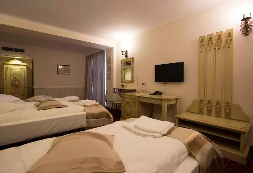 Fotos del hotel Aviator Boutique:  23