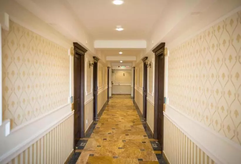 Fotos del hotel Aviator Boutique:  10