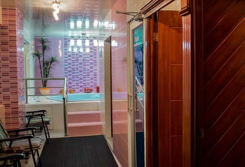 Fotos del hotel El Indio Inn:  16