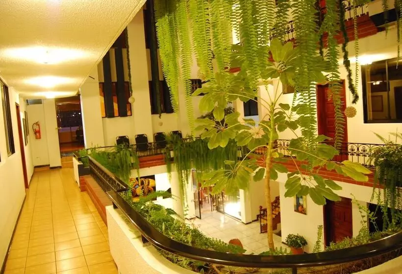 Fotos del hotel El Indio Inn:  3