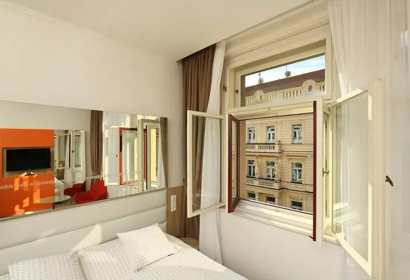 Fotos del hotel Salvator Boutique:  2