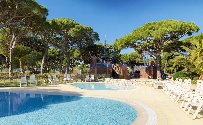 Fotos del hotel Pine Cliffs Village & Golf Suites:  13