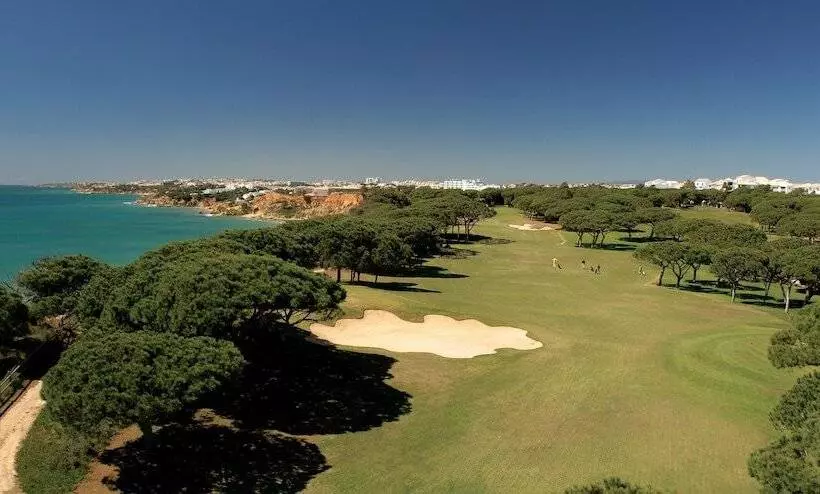 Fotos del hotel Pine Cliffs Village & Golf Suites:  19