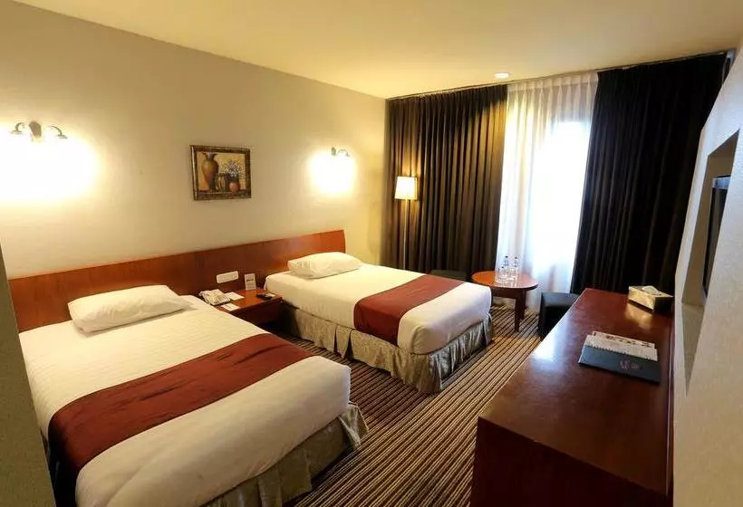 Fotos del hotel Kenari Tower:  10