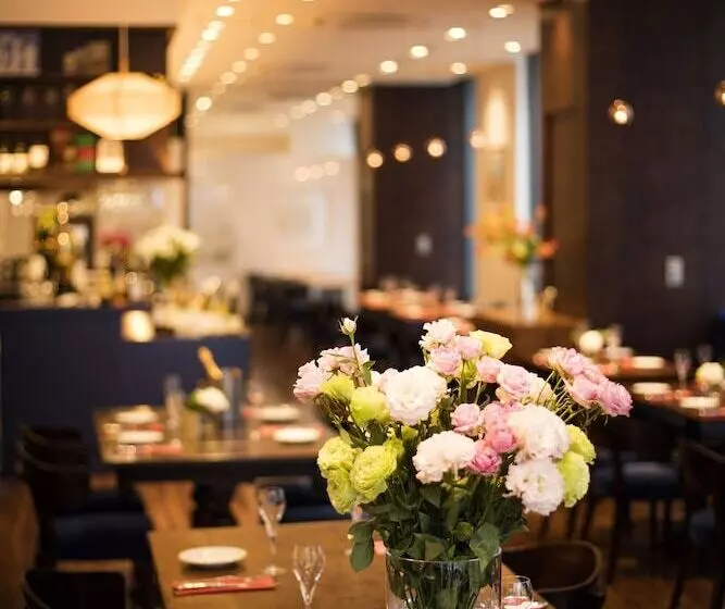 Fotos del hotel Sotetsu Fresa Inn Ginzananachome:  22