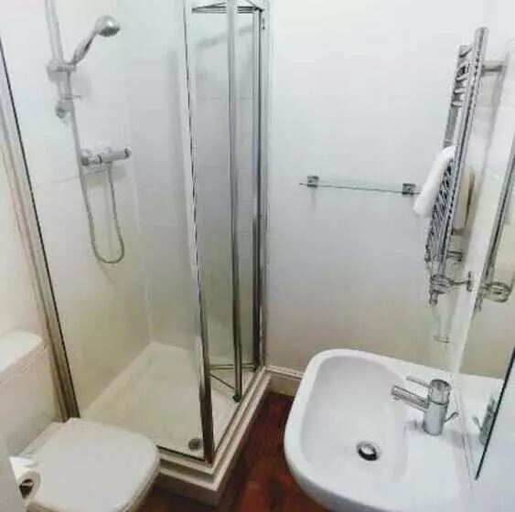 Fotos del hotel Lina Guest House:  12