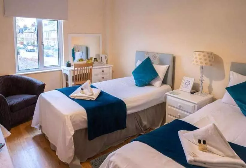 Lina Guest House