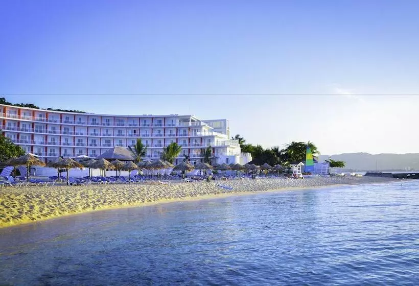 Fotos del hotel Royal Decameron Cornwall Beach  All Inclusive:  14