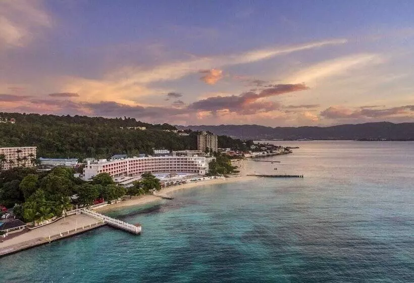 Fotos del hotel Royal Decameron Cornwall Beach  All Inclusive:  21