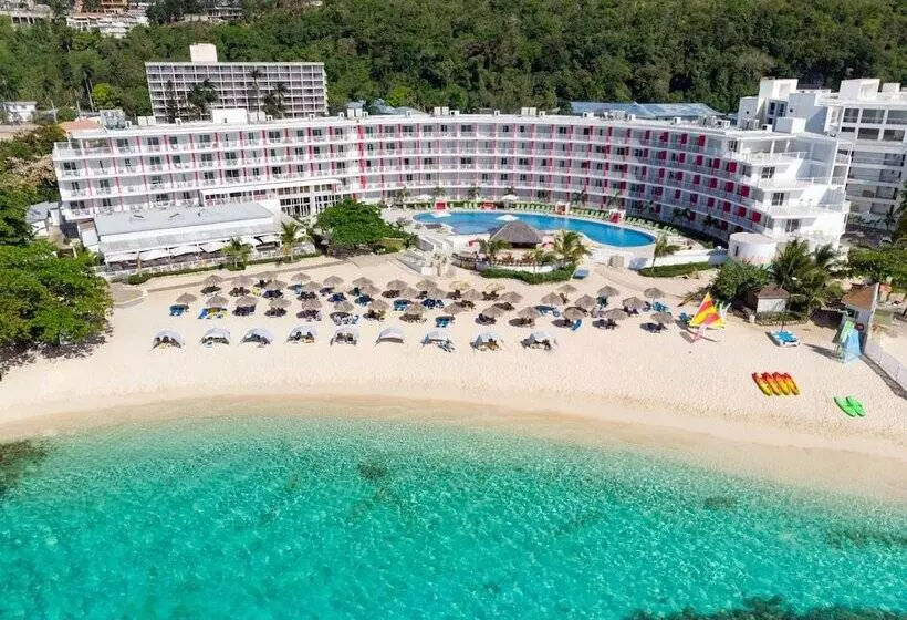 Royal Decameron Cornwall Beach  All Inclusive