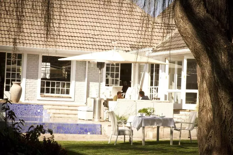 Fotos del hotel Ballantynes Lodge:  30