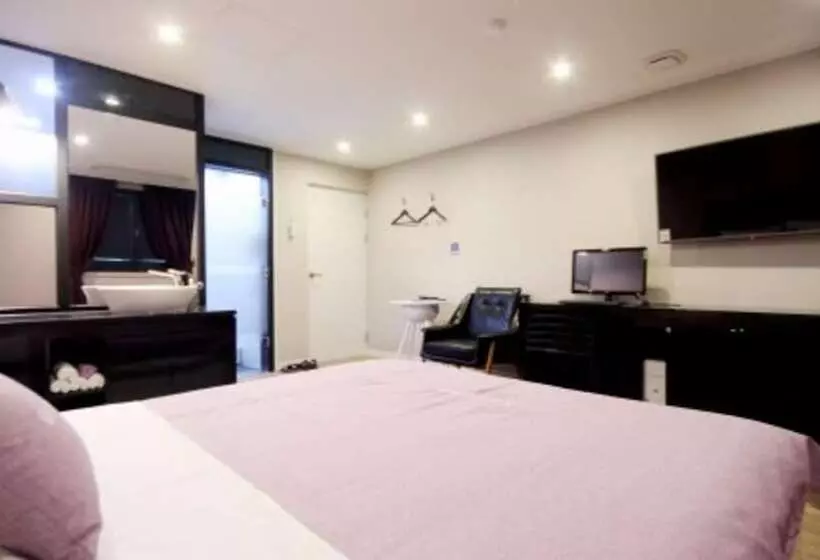 Fotos del hotel Haru:  13