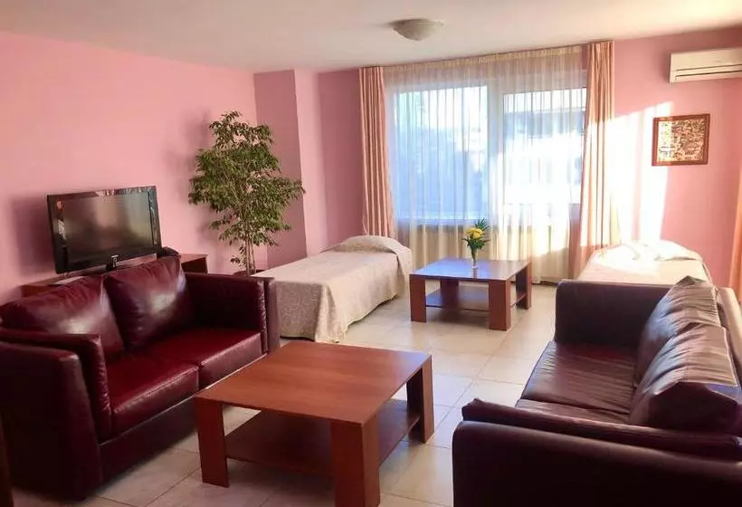 Fotos del hotel Arena Tarnovo:  2