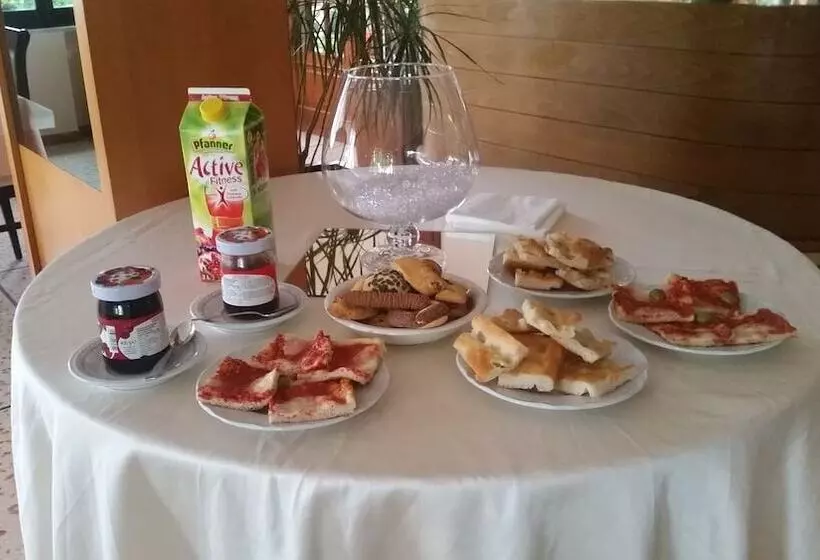 Fotos del hotel La Vignetta:  5
