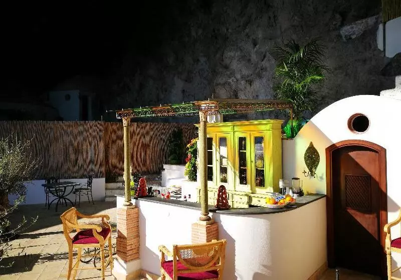 Fotos del hotel Badia Santa Maria De Olearia:  3