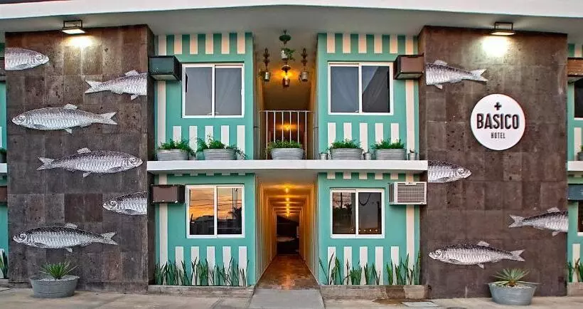 Fotos del hotel Mas Basico:  7