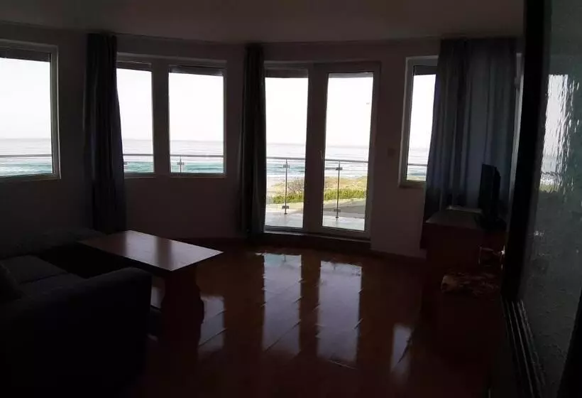 Fotos del hotel Lozite:  7