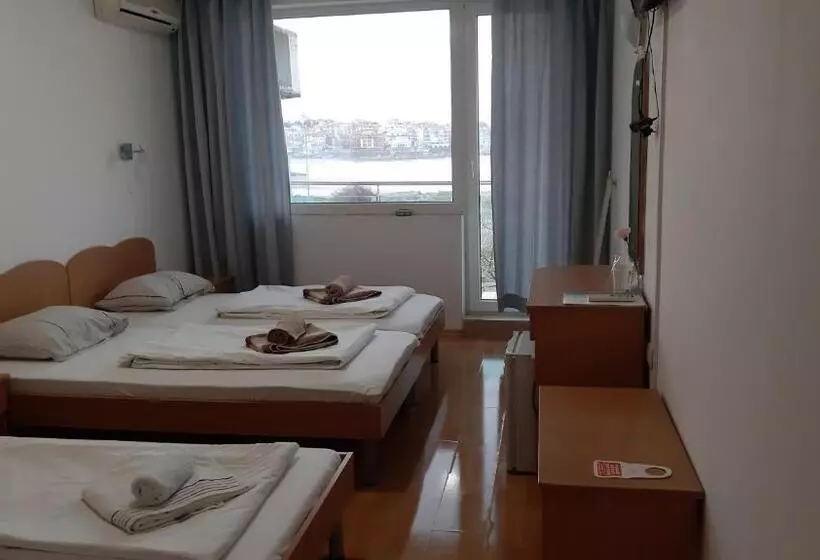 Fotos del hotel Lozite:  20