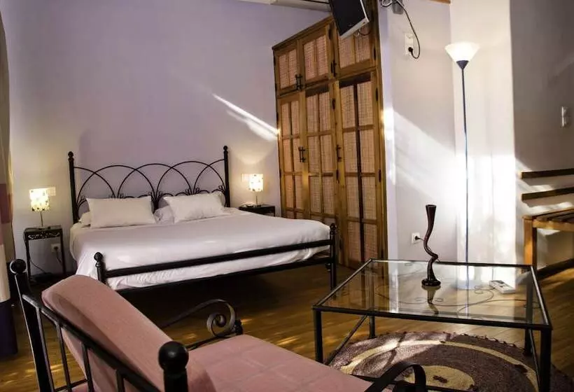 Fotos del hotel Le Combava Hôtel:  18