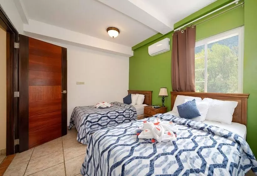 Fotos del hotel La Casa De La Abuela:  22