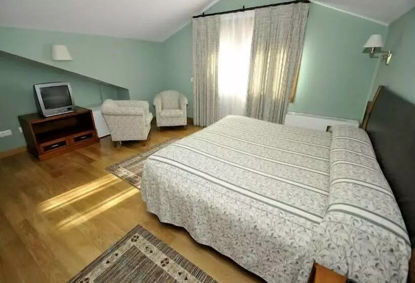 Fotos del hotel Peñarrubia:  7