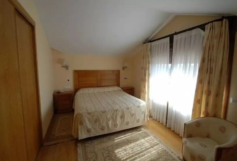 Fotos del hotel Peñarrubia:  9