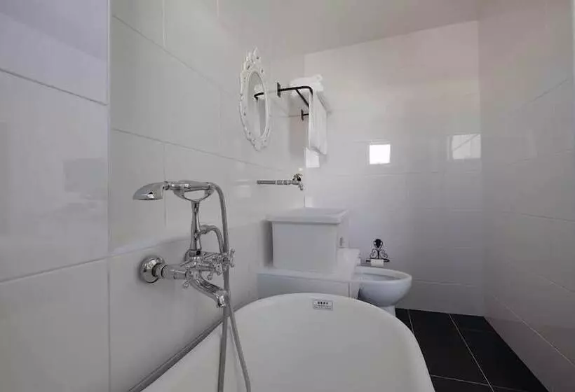 Fotos del hotel White Loft:  23