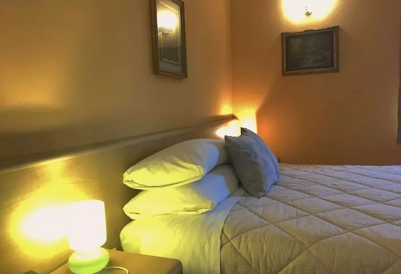 Fotos del hotel La Fertè:  19