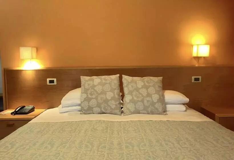 Fotos del hotel La Fertè:  18