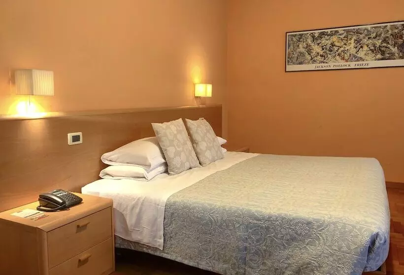 Fotos del hotel La Fertè:  2