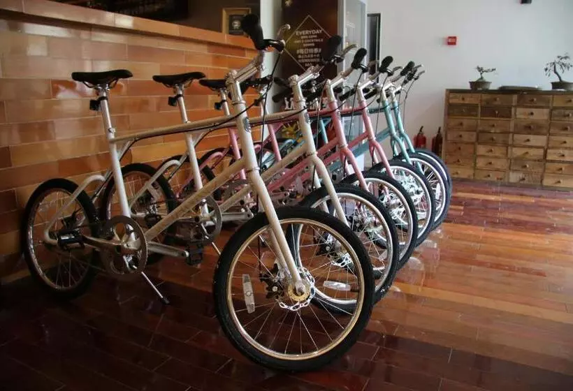 Fotos del hotel Travelling With Hotel Chengdu Wide And Narrow Alley:  17