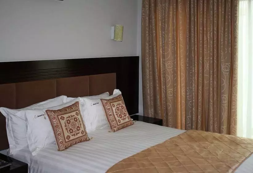 Fotos del hotel Nomads Court Lodge:  13