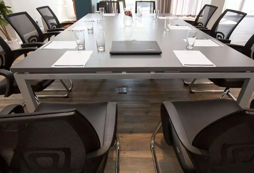 Fotos del hotel New National Hotel And Conference:  14