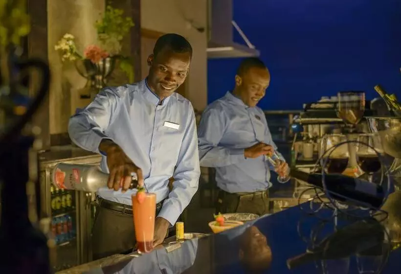 Fotos del hotel Crowne Plaza Nairobi Airport, An Ihg:  16