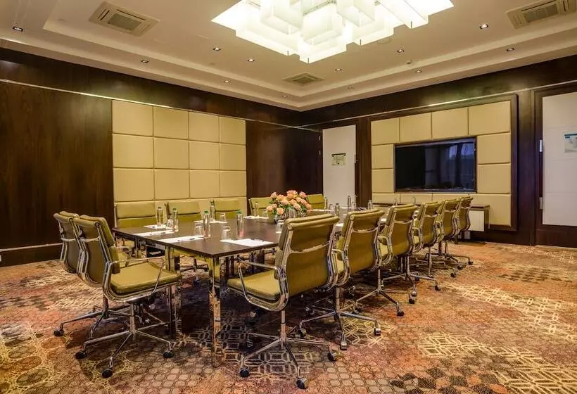 Fotos del hotel Crowne Plaza Nairobi Airport, An Ihg:  5