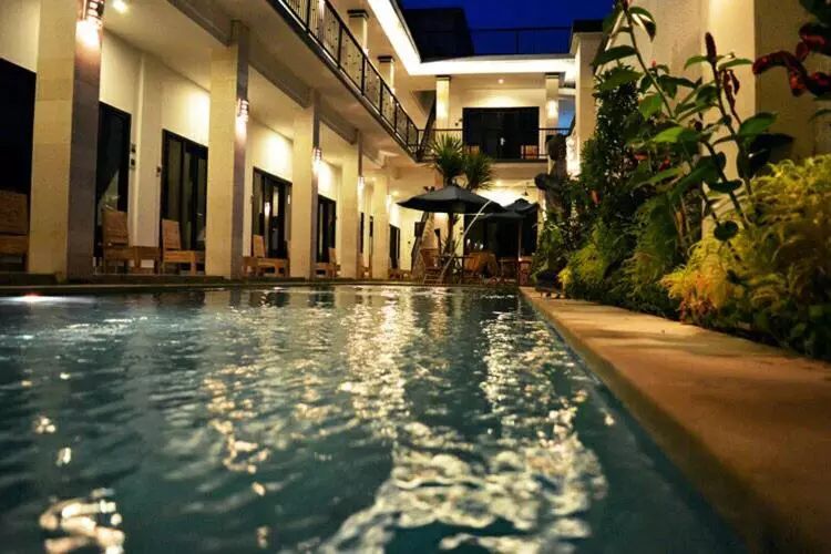 Fotos del hotel Tirtha Canggu Suites:  3