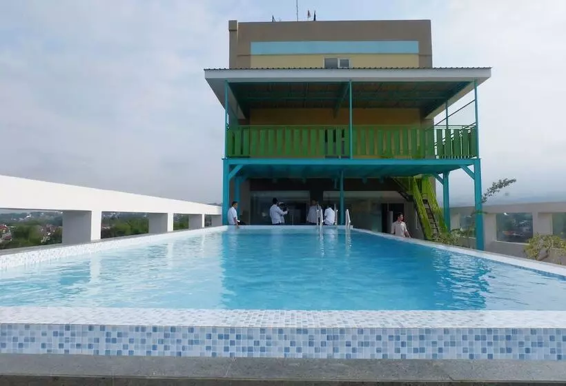 Syariah Radho Hotel Sengkaling
