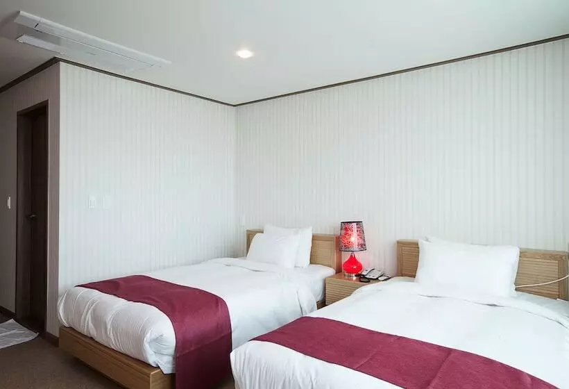 Fotos del hotel California Jeju:  10