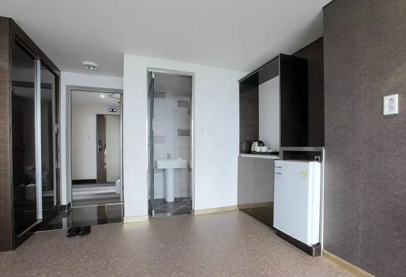 Fotos del hotel Eins:  25