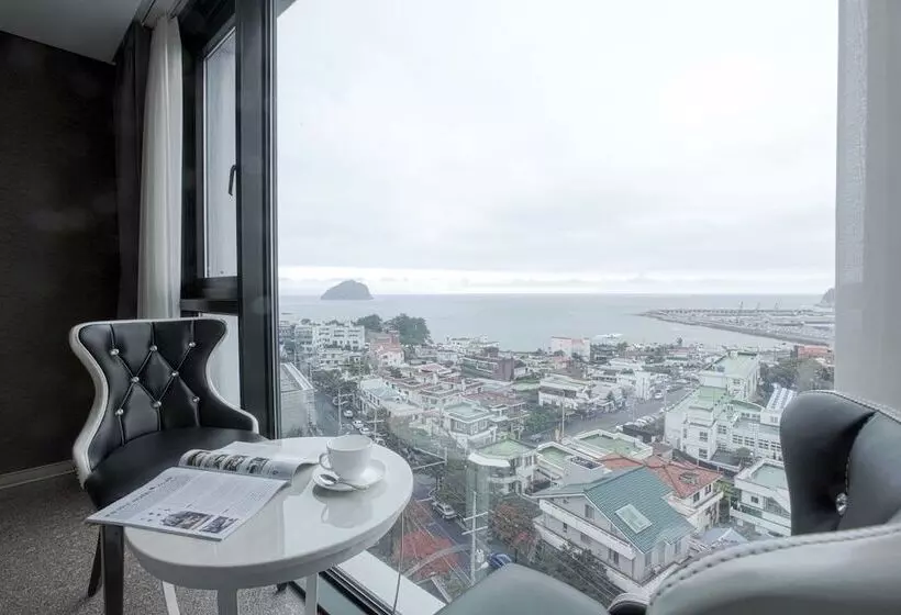 Fotos del hotel Eins:  9