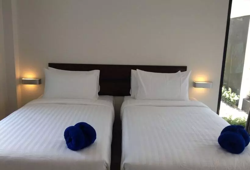 Fotos del hotel Limelight Village:  2