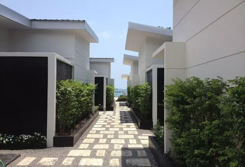 Fotos del hotel Limelight Village:  11